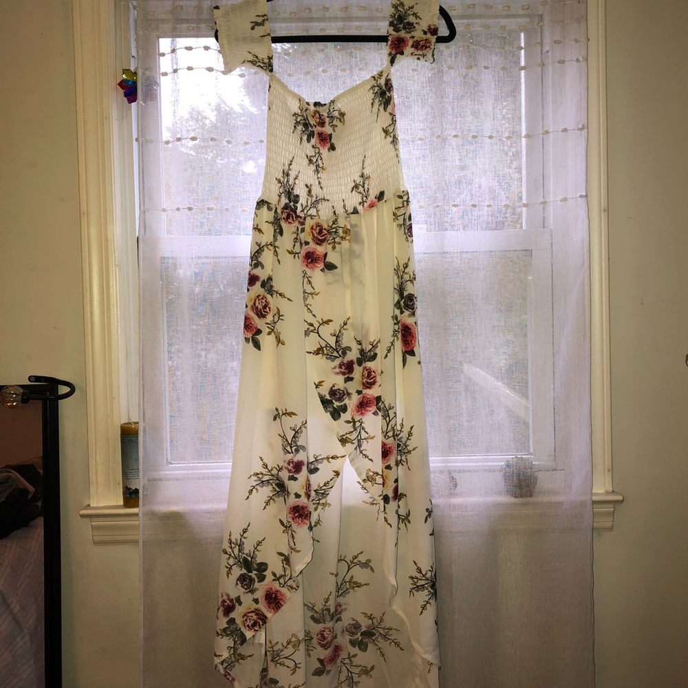 White/floral , slouch sleeve dress.